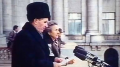 Nicolae și Elena Ceaușescu la ultimul miting, în 21 decembrie 1989